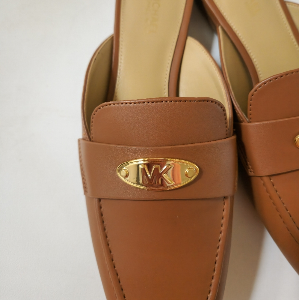 New Michael kors Mules - Picture 3 of 5